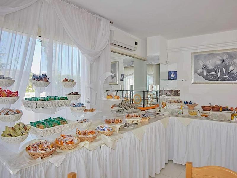 פסקיצ'י B&B Ala Marina מראה חיצוני תמונה
