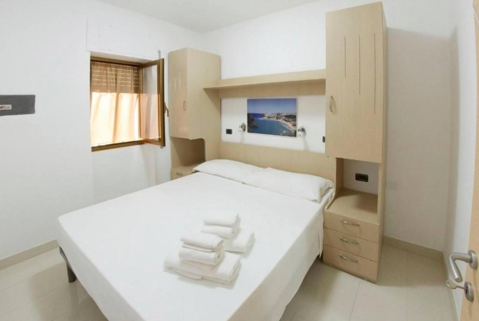 פסקיצ'י B&B Ala Marina מראה חיצוני תמונה