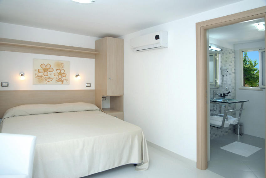 פסקיצ'י B&B Ala Marina חדר תמונה
