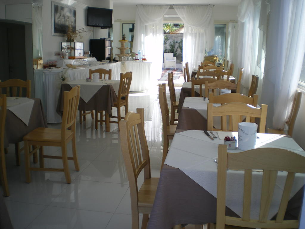 פסקיצ'י B&B Ala Marina מראה חיצוני תמונה